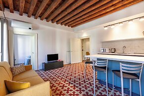 SAN LORENZO APARTMENTS 5054