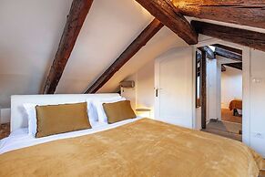 SAN LORENZO APARTMENTS 5054