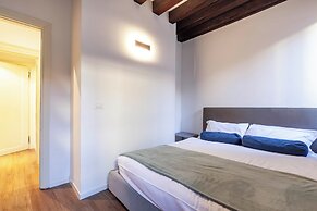 SAN LORENZO APARTMENTS 5054