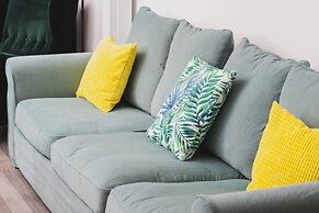 Modern Apartment in Gdańsk by Renters