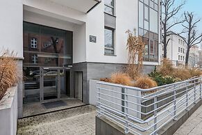 Modern Apartment in Gdańsk by Renters