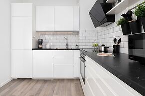 Modern Apartment in Gdańsk by Renters