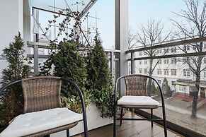 Modern Apartment in Gdańsk by Renters