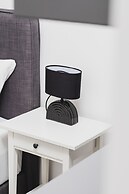 Modern Apartment in Gdańsk by Renters