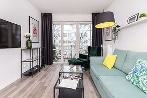 Modern Apartment in Gdańsk by Renters