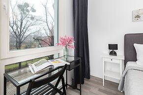 Modern Apartment in Gdańsk by Renters
