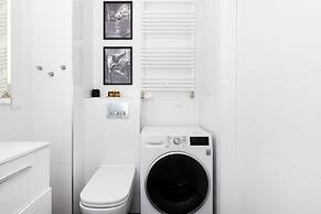 Modern Apartment in Gdańsk by Renters