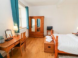 Natland Hall Cottage