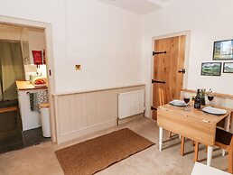 Natland Hall Cottage