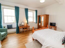 Natland Hall Cottage