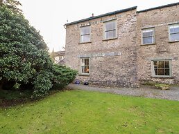 Natland Hall Cottage
