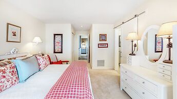 Trails Edge by Snowmass Vacations