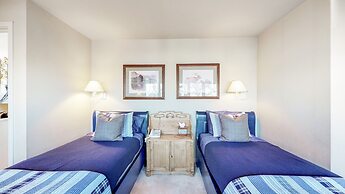 Trails Edge by Snowmass Vacations