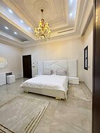 Luxury Villa, Central Ac, Bbq, Ideal For Events