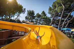 Sunny Makarska by Valamar
