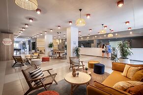 Sunny Makarska by Valamar