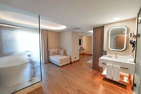 Boreas Hotel, Trademark Collection By Wyndham