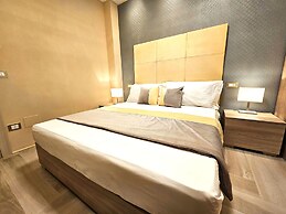 Astoria Supreme - Modern Boutique Suites