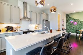 Doralee by Avantstay Rooftopterrace 8 Mins to Broadway Dolly Parton Th