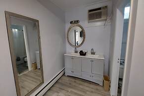 Village Motel By OYO Clinton