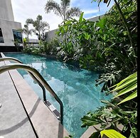 Modern Skyline Rohmoser