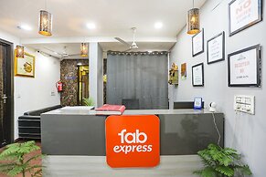 Fabexpress The Arrow