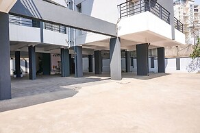 Fabhotel Majestic Luxurious