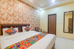 Fabexpress Grand Inn