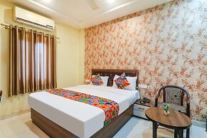 Fabexpress Grand Inn