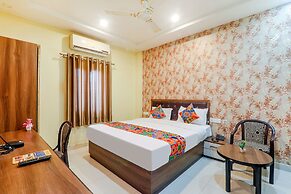 Fabexpress Grand Inn