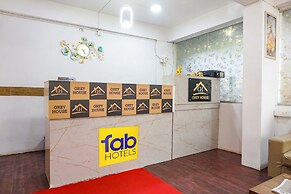 Fabhotel Grey Inn