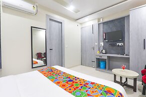 Fabexpress Grand Inn I