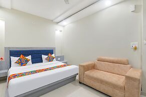 Fabexpress Grand Inn I