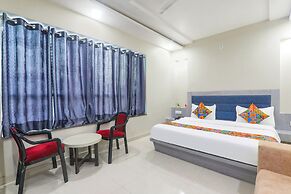 Fabexpress Grand Inn I