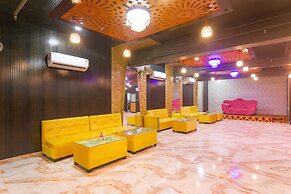 Fabexpress Grand Inn I