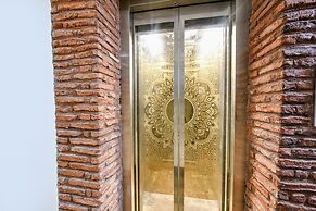 Fabhotel Nirvana Grand By Io