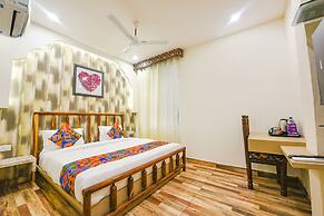 Fabhotel Nirvana Grand By Io