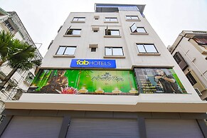 Fabhotel Divine Chariot