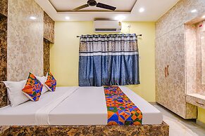 Fabhotel Divine Chariot