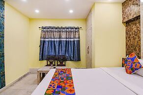 Fabhotel Divine Chariot