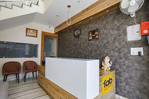 Fabhotel Js Pearl