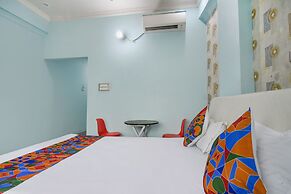 Fabhotel Raj Niwas