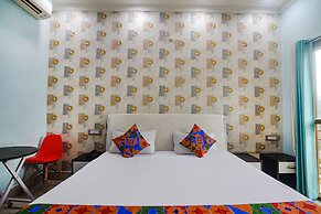 Fabhotel Raj Niwas