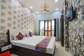Fabhotel Raj Niwas