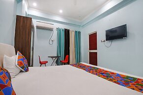 Fabhotel Raj Niwas