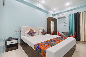 Fabhotel Raj Niwas