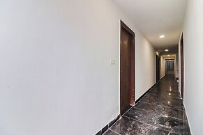 FabHotel Roadway Inn