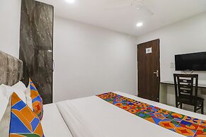 FabHotel Roadway Inn