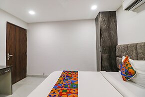 FabHotel Roadway Inn