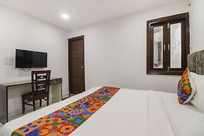 FabHotel Roadway Inn